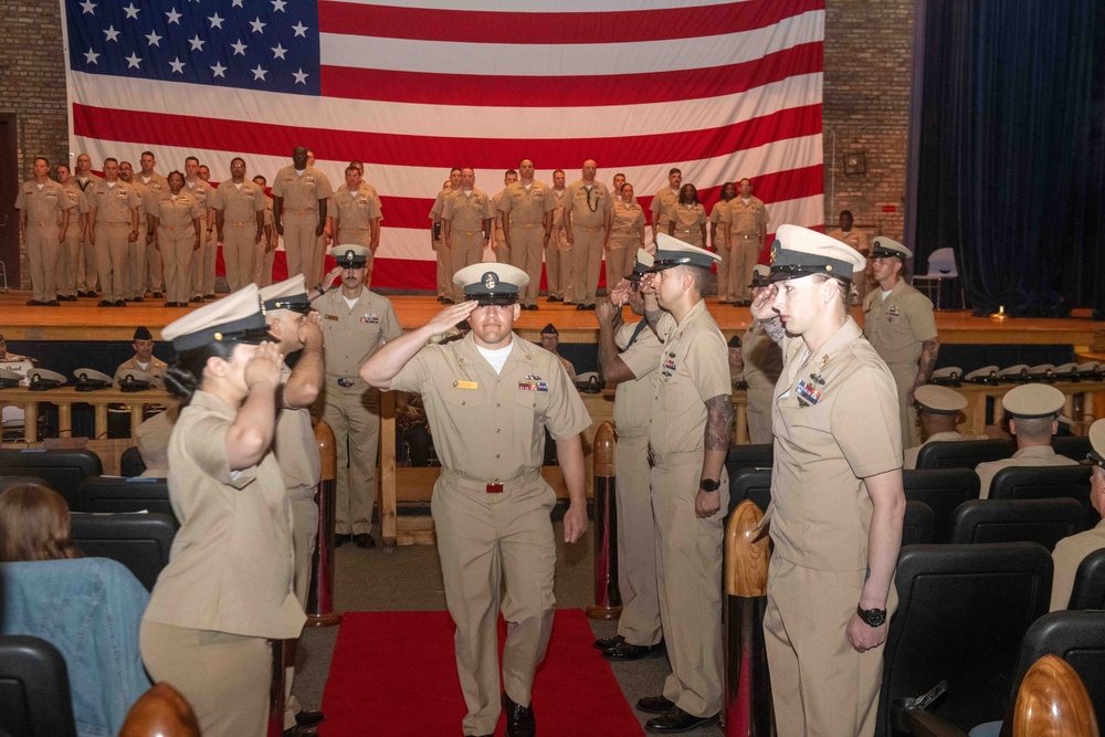 DVIDS - Images - NSGL Chief Pinning Ceremony [Image 15 of 62]