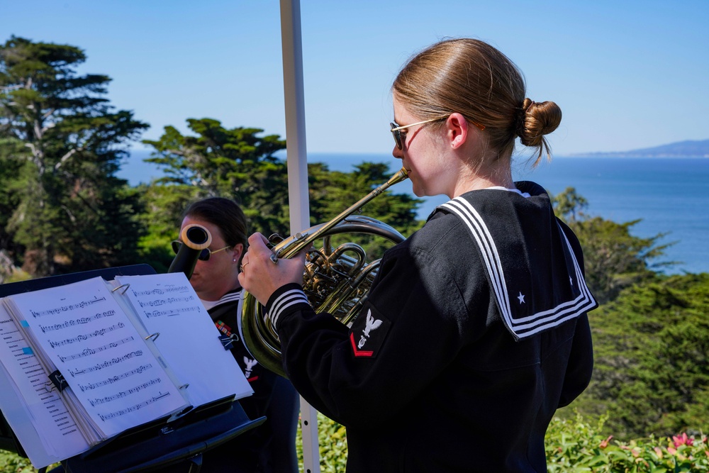 NAVY BAND WOODWIND QUARTENT PERFORM AT VA HOSPITAL