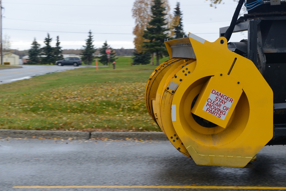 JBER hosts annual snow parade