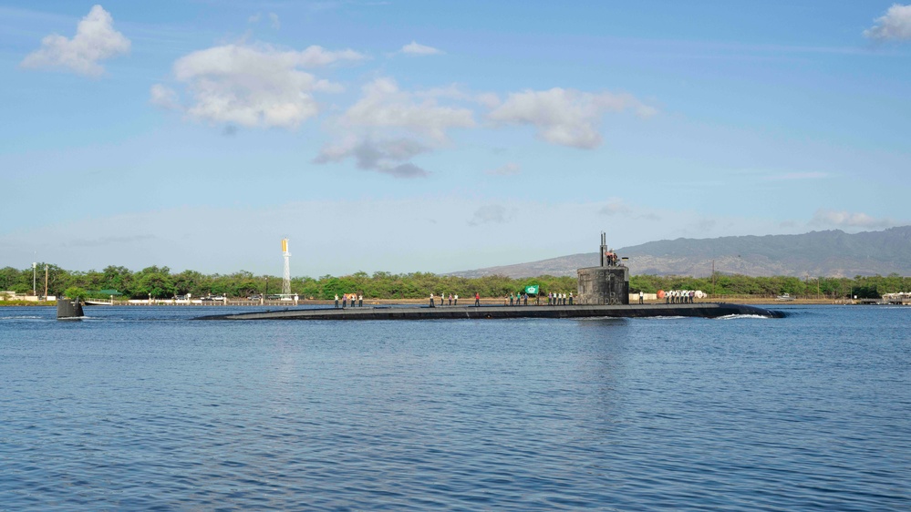 USS Charlotte (SSN 766)