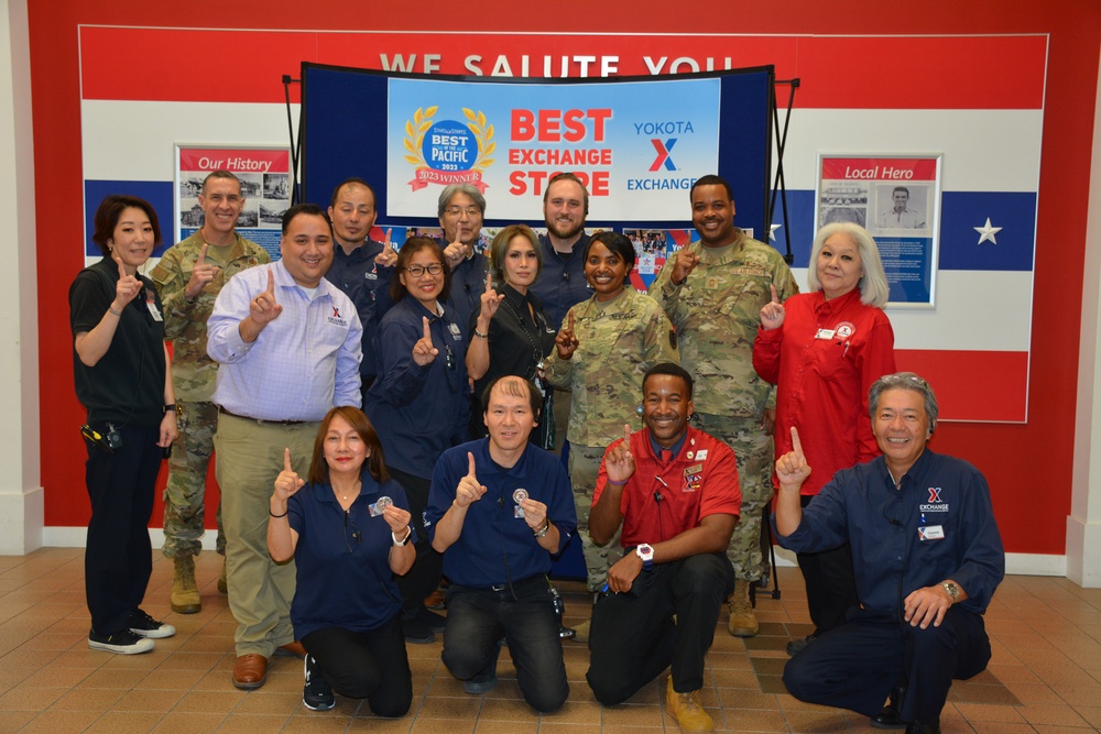 AAFES top enlisted visits Yokota