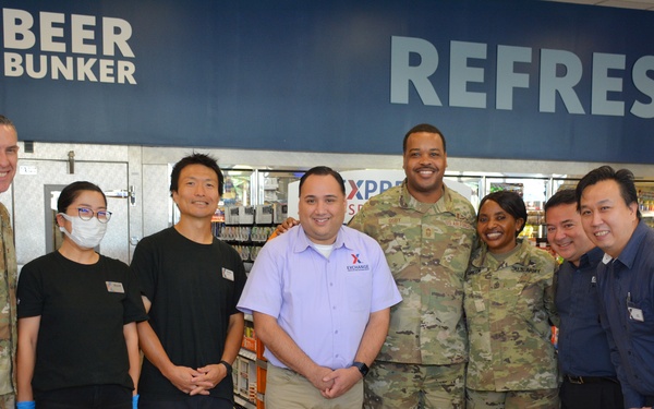 AAFES top enlisted visits Yokota