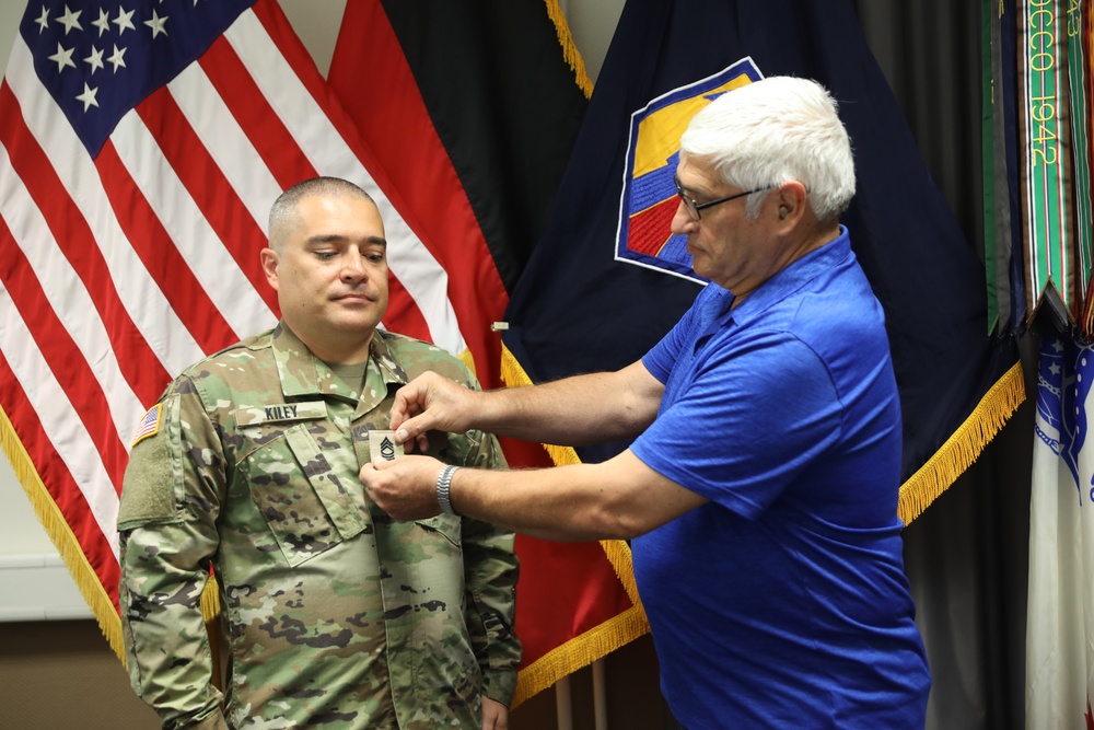 7th MSC Promotes New Master Sgt.