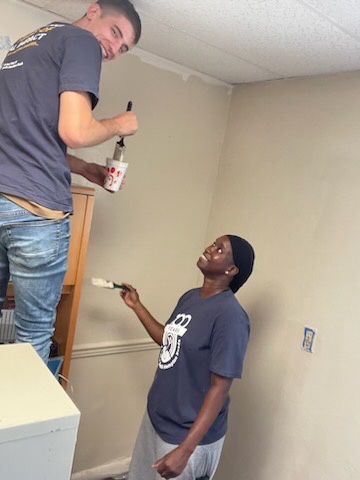 VAW-120 Sailors participate in community service project.