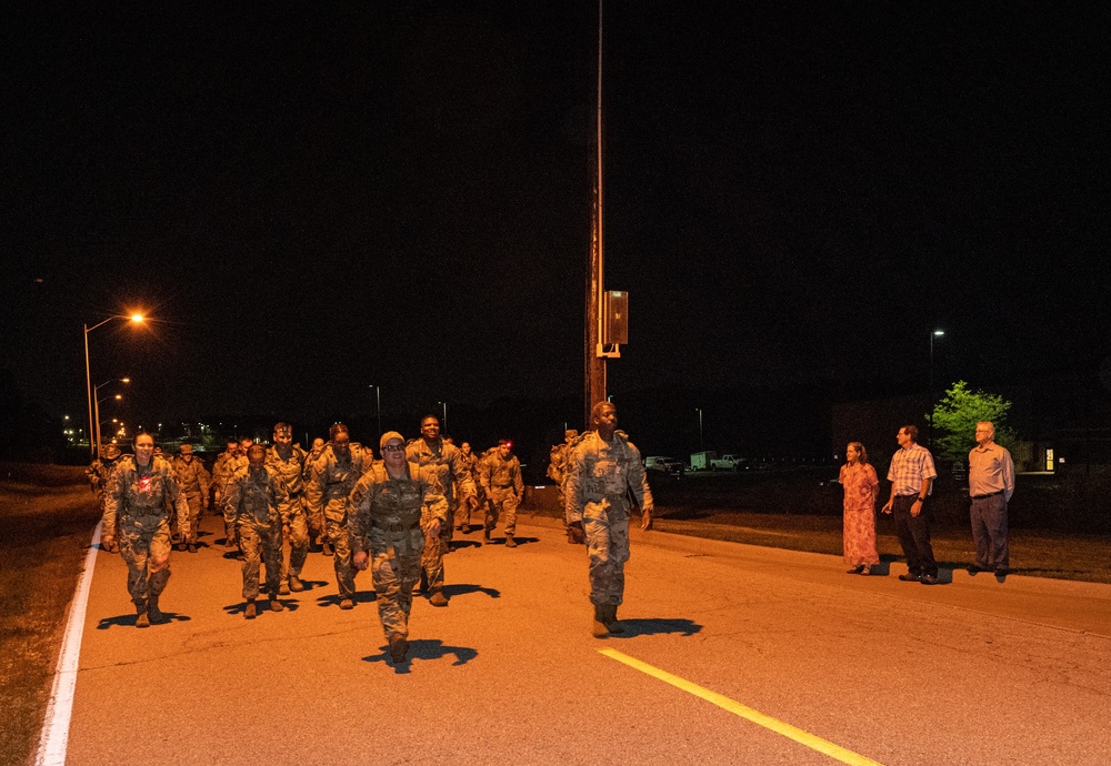 Fort Leonard Wood service members honor fallen EOD Soldier with memorial ruck