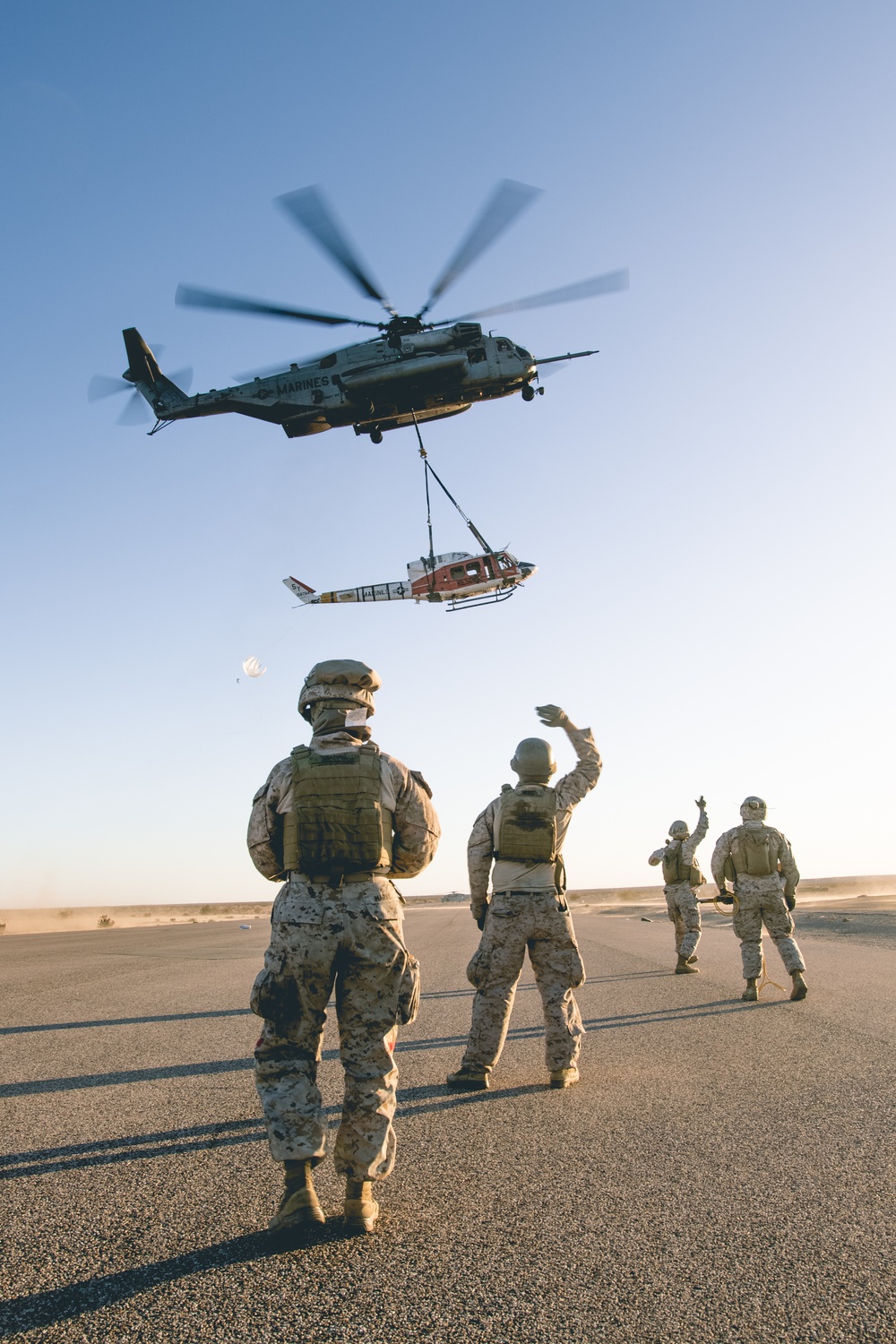 U.S. Marines attached to 8th Engineer Support Battalion Conduct Helicopter Support Team Operations