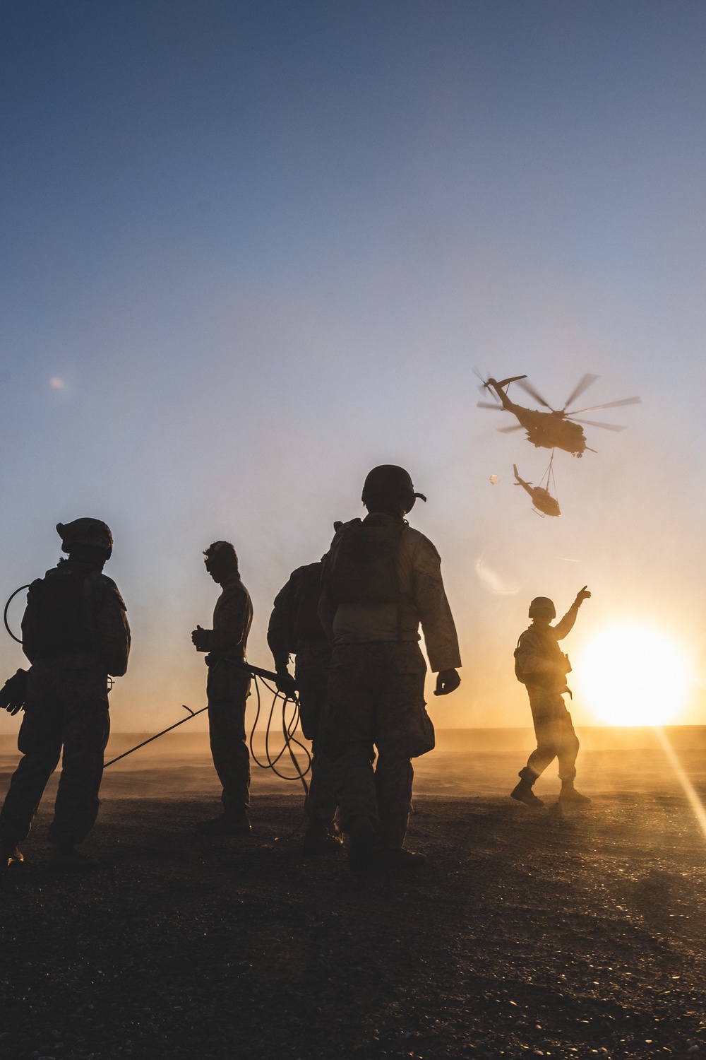 U.S. Marines attached to 8th Engineer Support Battalion Conduct Helicopter Support Team Operations