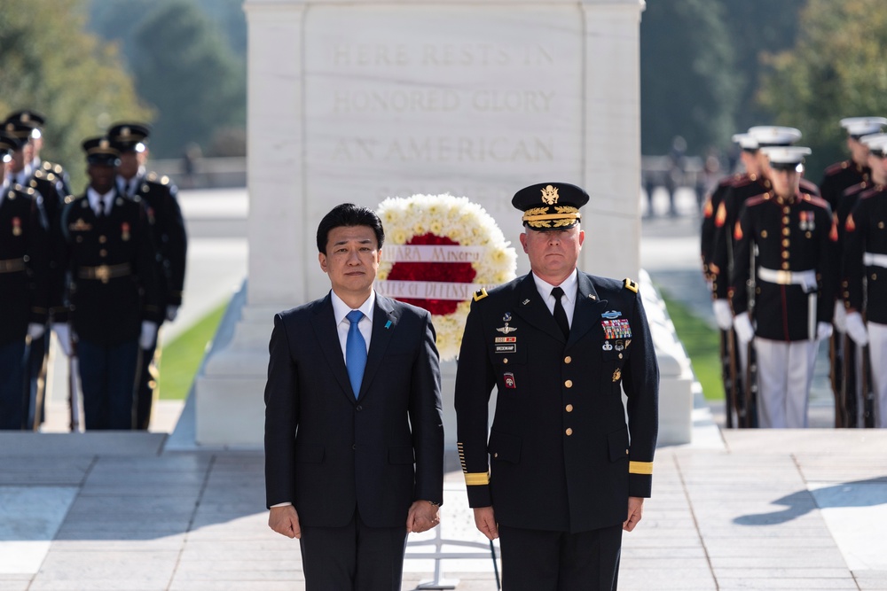 Japanese Defense Minister Kihara Minoru Participates in an Armed Forces Full Honors Wreath-Laying Ceremony at the Tomb of the Unknown Soldier