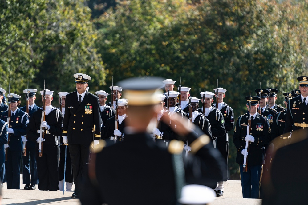 Japanese Defense Minister Kihara Minoru Participates in an Armed Forces Full Honors Wreath-Laying Ceremony at the Tomb of the Unknown Soldier