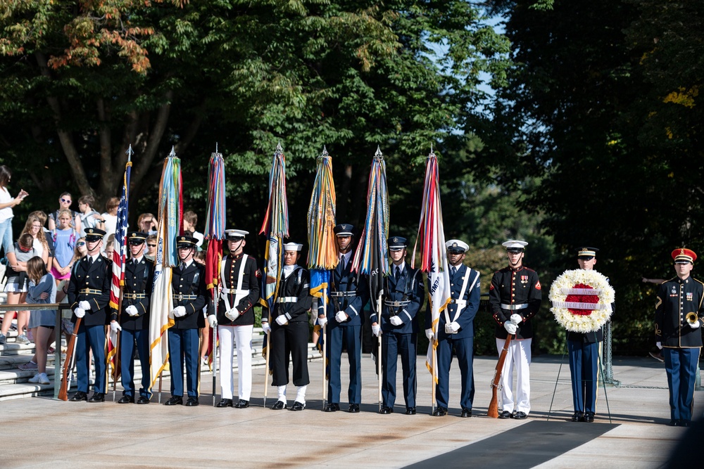 Japanese Defense Minister Kihara Minoru Participates in an Armed Forces Full Honors Wreath-Laying Ceremony at the Tomb of the Unknown Soldier