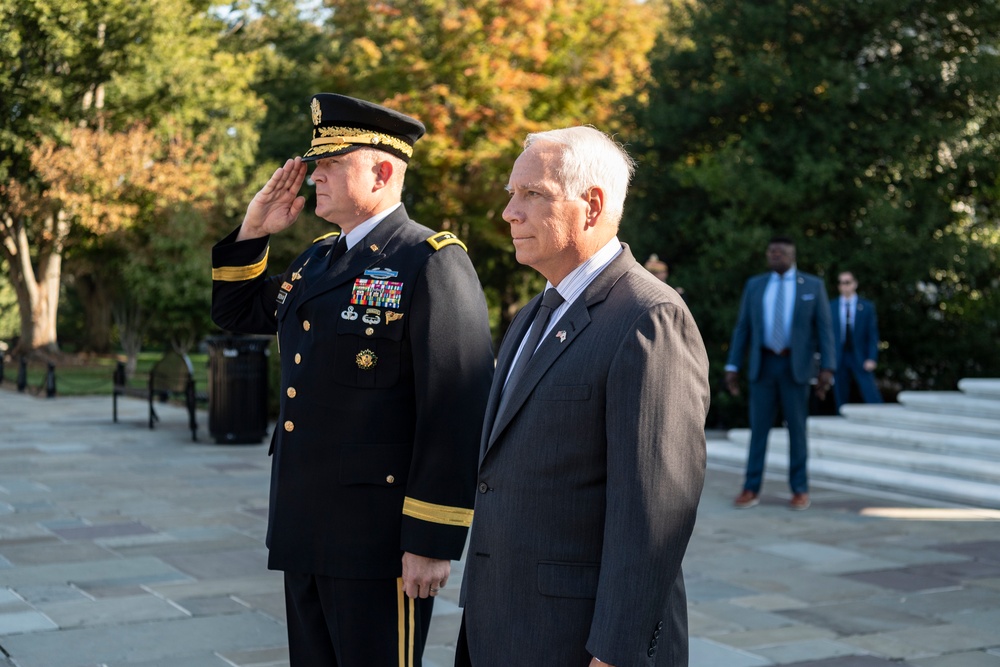 Japanese Defense Minister Kihara Minoru Participates in an Armed Forces Full Honors Wreath-Laying Ceremony at the Tomb of the Unknown Soldier