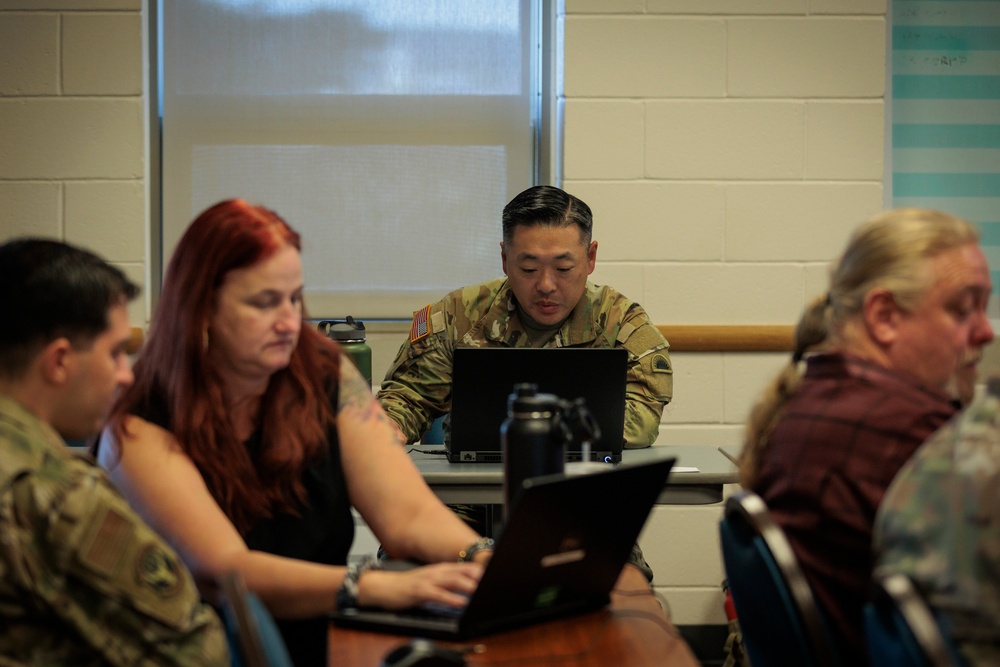 Washington National Guard's 10th Homeland Response Force fields info management system for better CBRN response