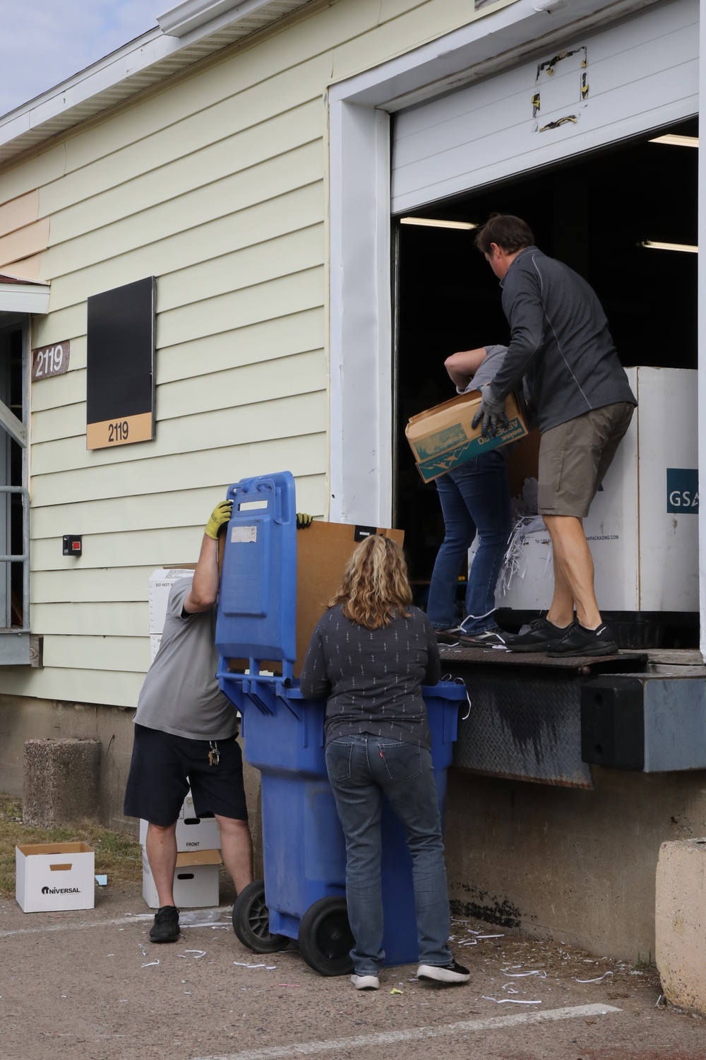 Fort McCoy holds massive fall 2023 paper shredding, recycling; event reflects Army Energy Action Month ideals