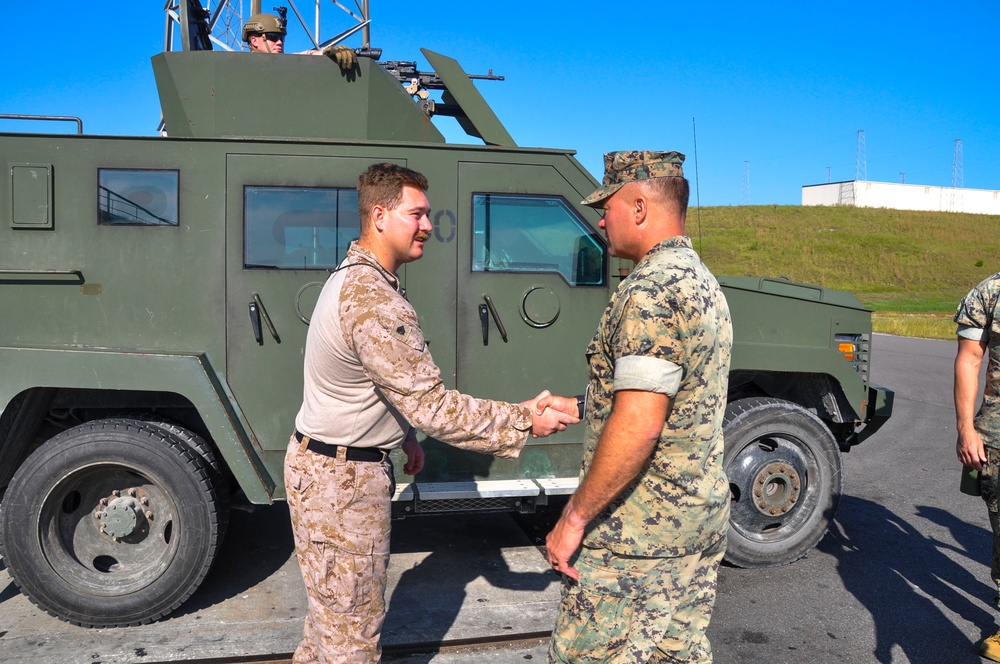 Col. Matthew Good visits MCSFBn Kings Bay