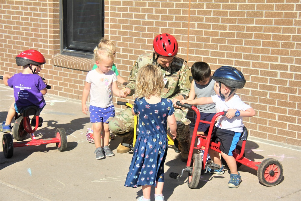 Garrison commander visits Fort McCoy Child Development Center