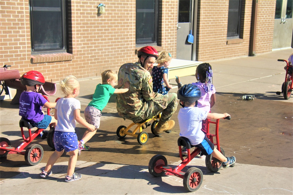 Garrison commander visits Fort McCoy Child Development Center