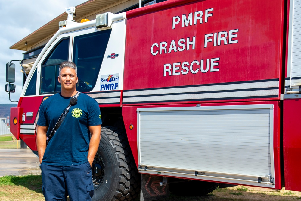 Pacific Missile Range Facility Supports Kauai Fire Department in Fighting Fire