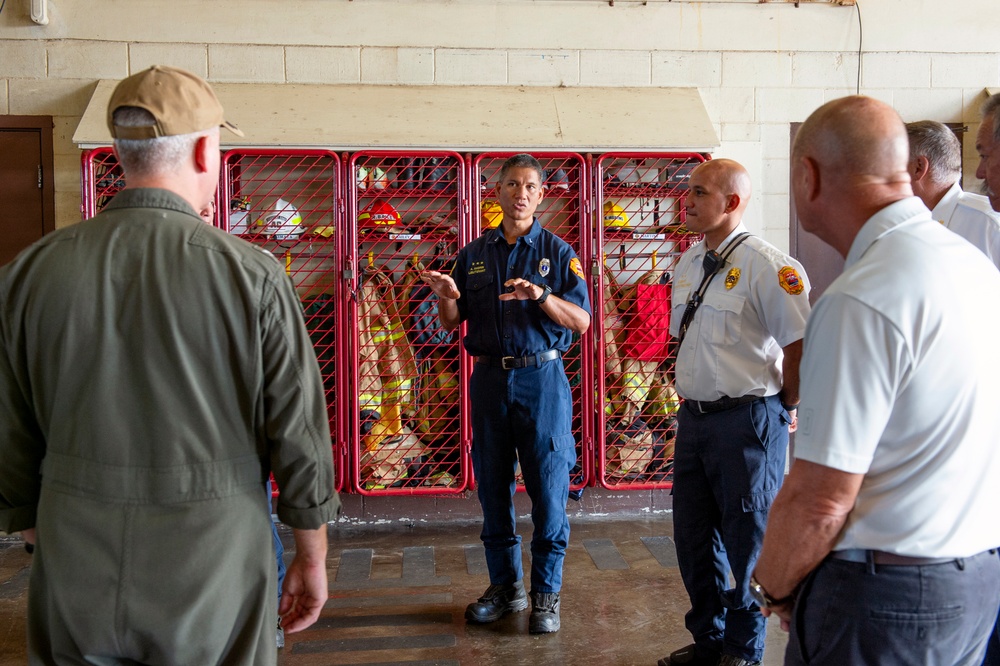 Pacific Missile Range Facility Supports Kauai Fire Department in Fighting Fire