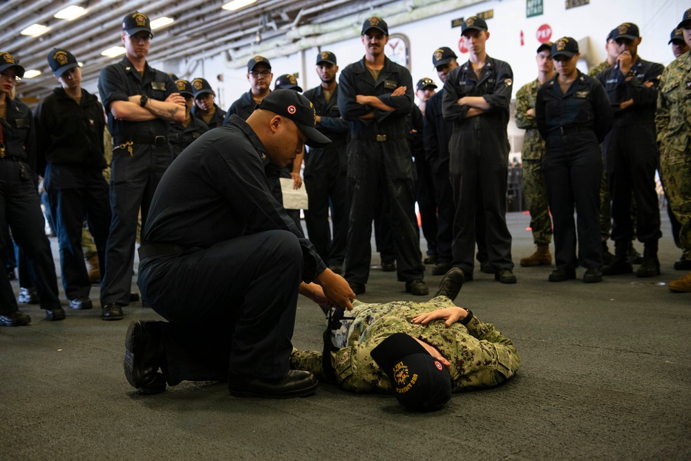 USS America (LHA 6) Conducts Damage Control Training