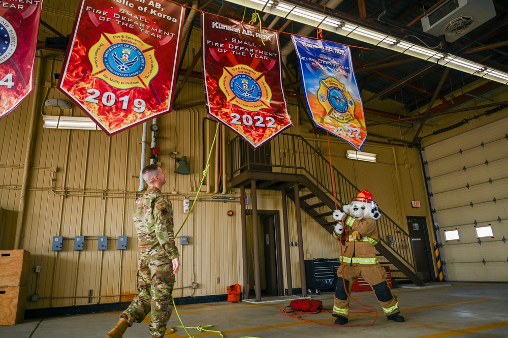 Kunsan AB fire team celebrates excellence, DoD award