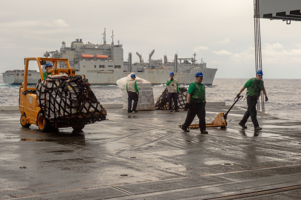 DVIDS - Images - USS Ronald Reagan (CVN 76) conducts vertical ...