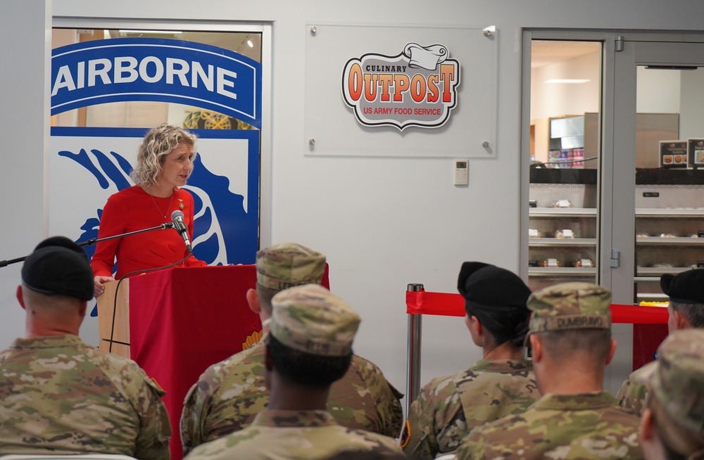 Grand opening of culinary kiosk and kitchenettes give Fort Story Soldiers quality of life upgrade