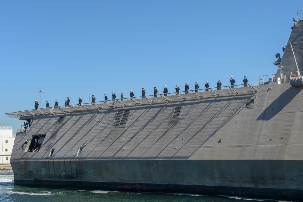 USS Jackson (LCS 6) returns to Homeport San Diego