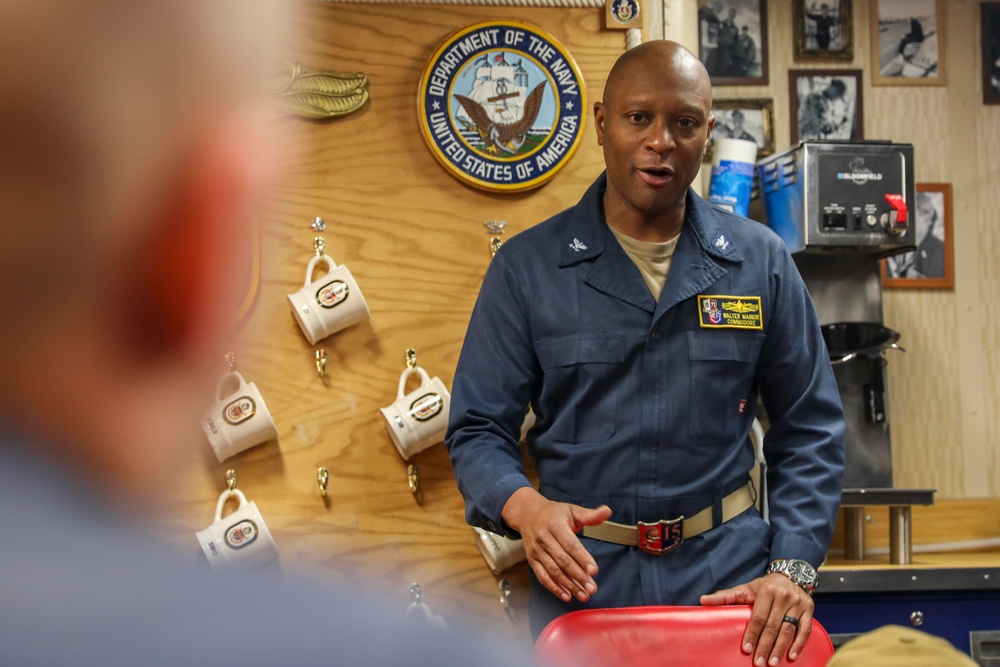 Commander, DESRON 15, Capt. Walter C. Mainor, visits USS Shoup (DDG 86)