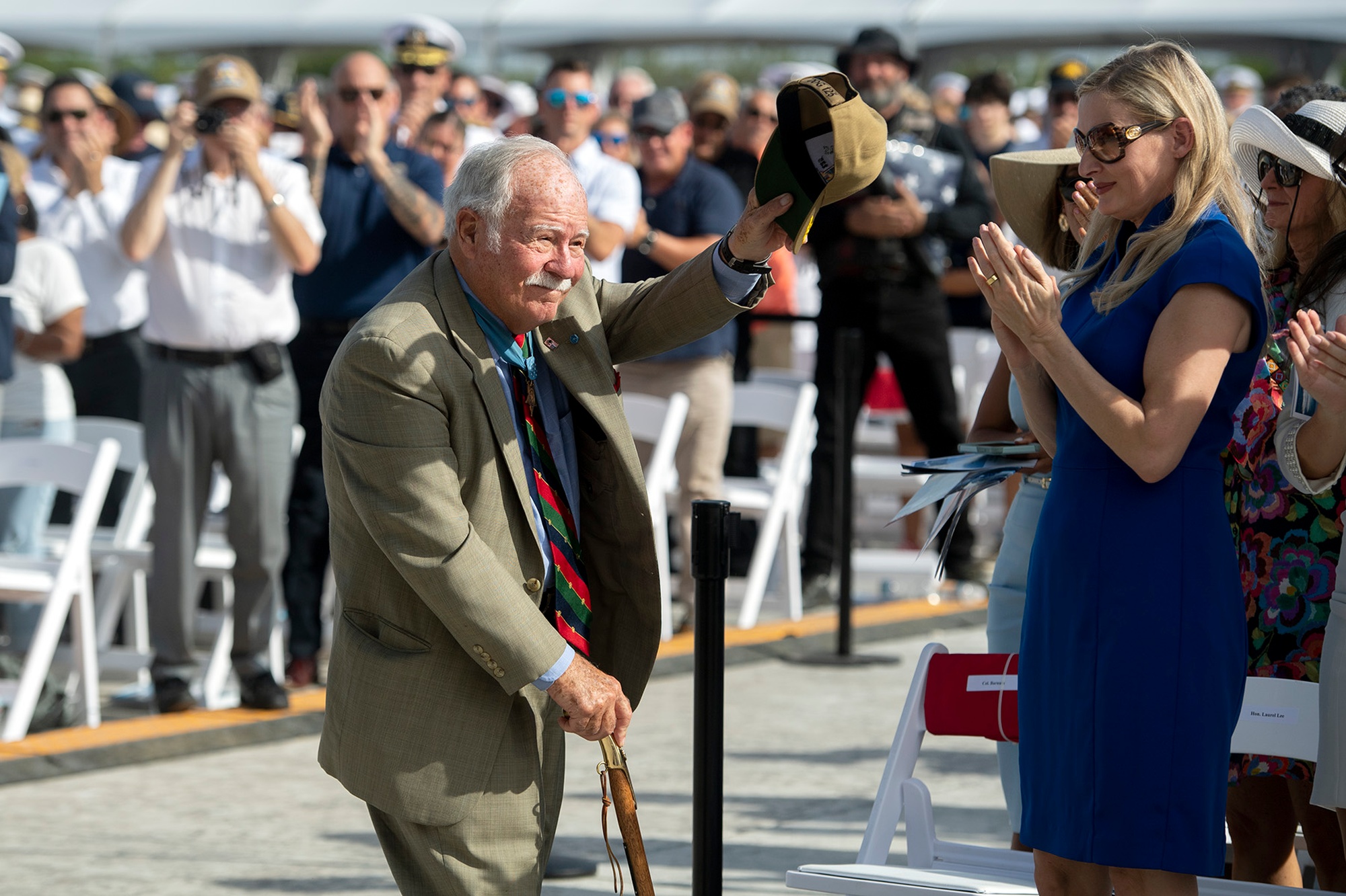 USO night at the ballpark > Scott Air Force Base > News