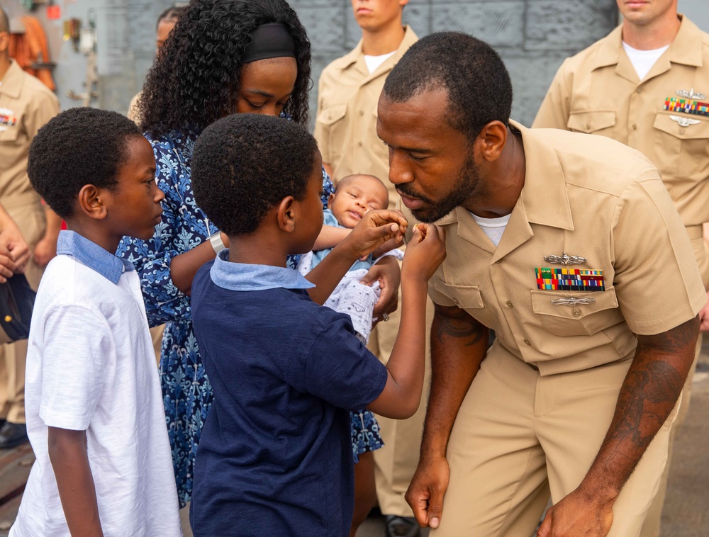 USS Antietam CPO Pinning Ceremony