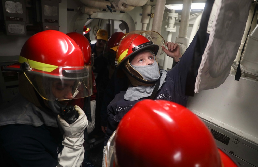 DVIDS - Images - USS Dewey (DDG 105) Conducts Damage Control Flooding ...