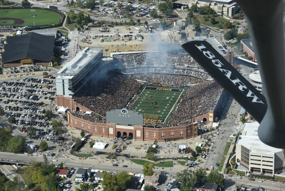 185th ARW aircrew perform flyover of Iowa vs. Perdue game