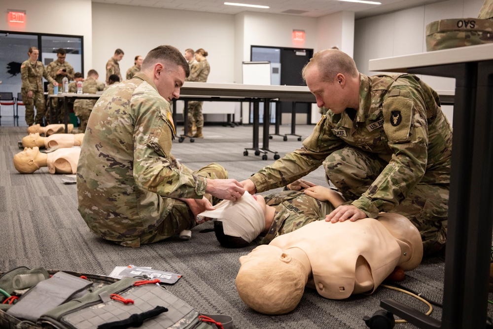 Red Bull Soldiers complete Combat Life Saver course