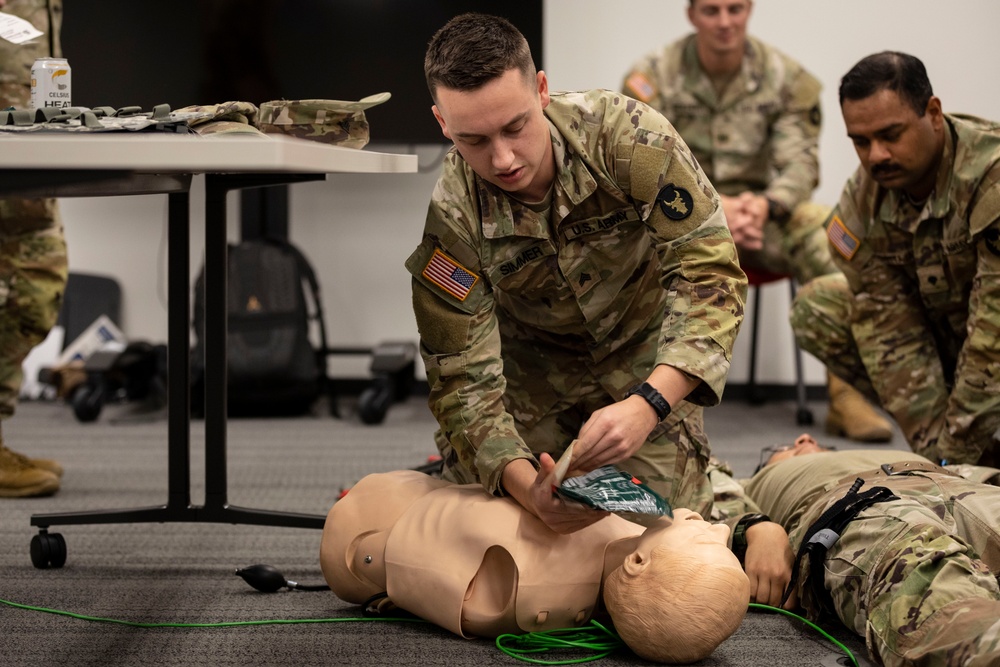 Red Bull Soldiers complete Combat Life Saver course
