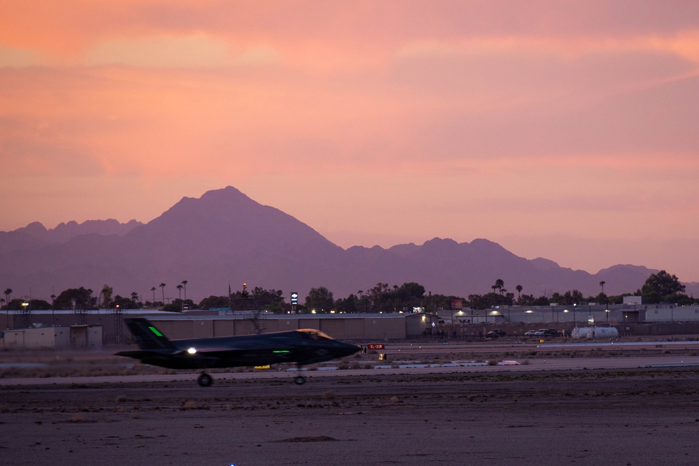 Aircraft on the flight line