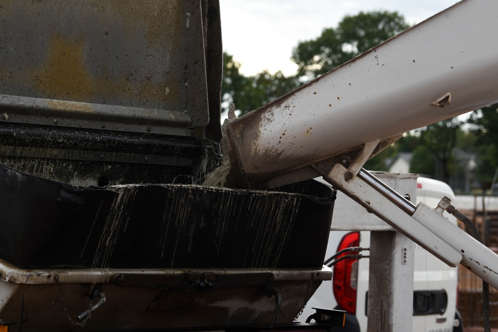 Concrete pouring for the new Spangdahlem Elementary School