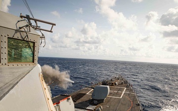 USS Carney (DDG 64) Conducts PACFIRE