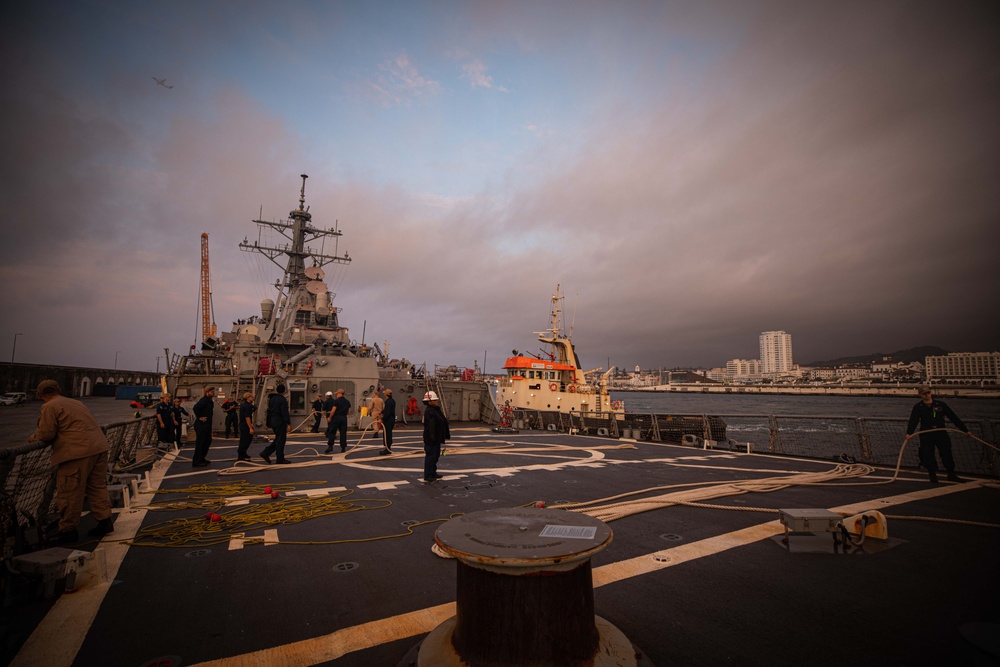 USS Carney (DDG 64) Makes a Brief Stop for Fuel in Azores, Portugal