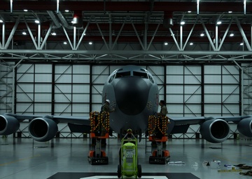 RAFM honors Black Week: KC-135 ‘Silver Dollar’ nose art