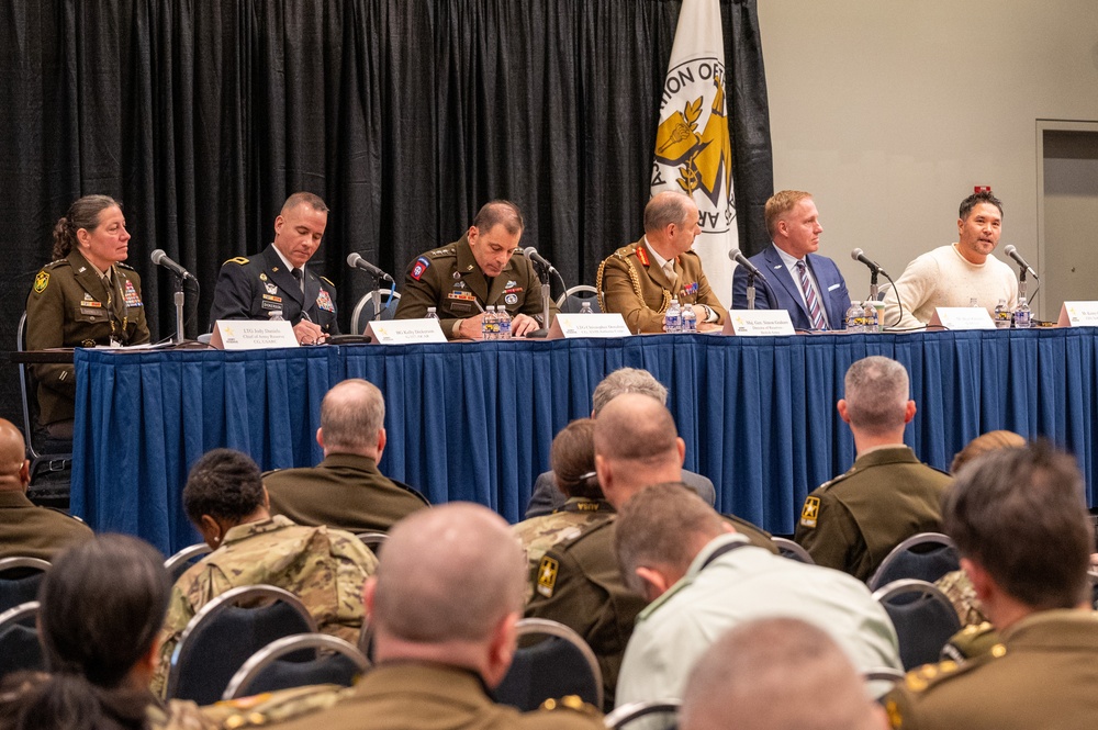 Chief of the U.S. Army Reserve Seminar