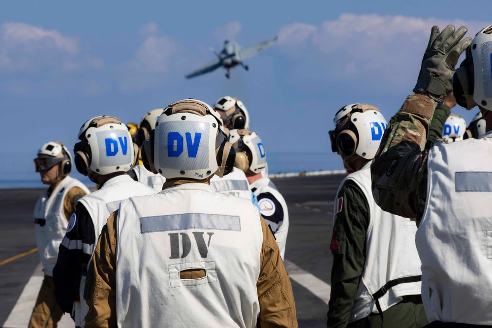 French DVs Observe Flight Operations