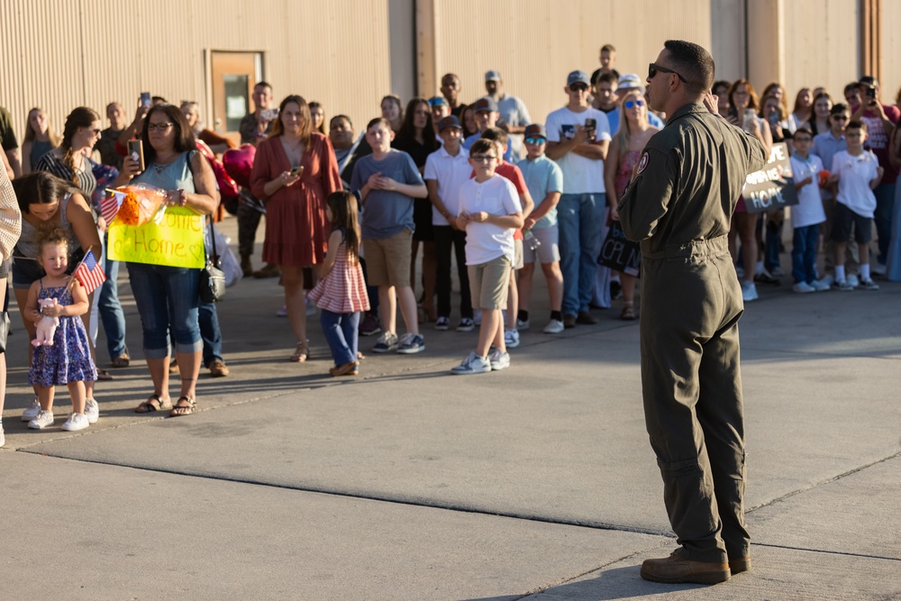 VMFA-115 returns from UDP