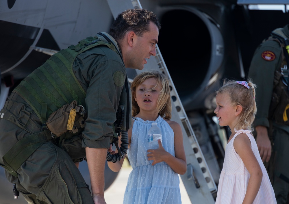 VMFA-115 Returns from UDP