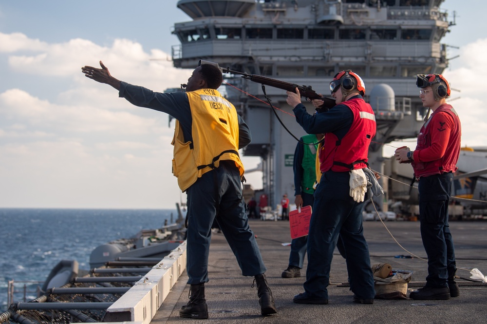 USS Ronald Reagan (CVN 76) conducts fueling-at-sea with USNS Rappahannock (T-AO 204)