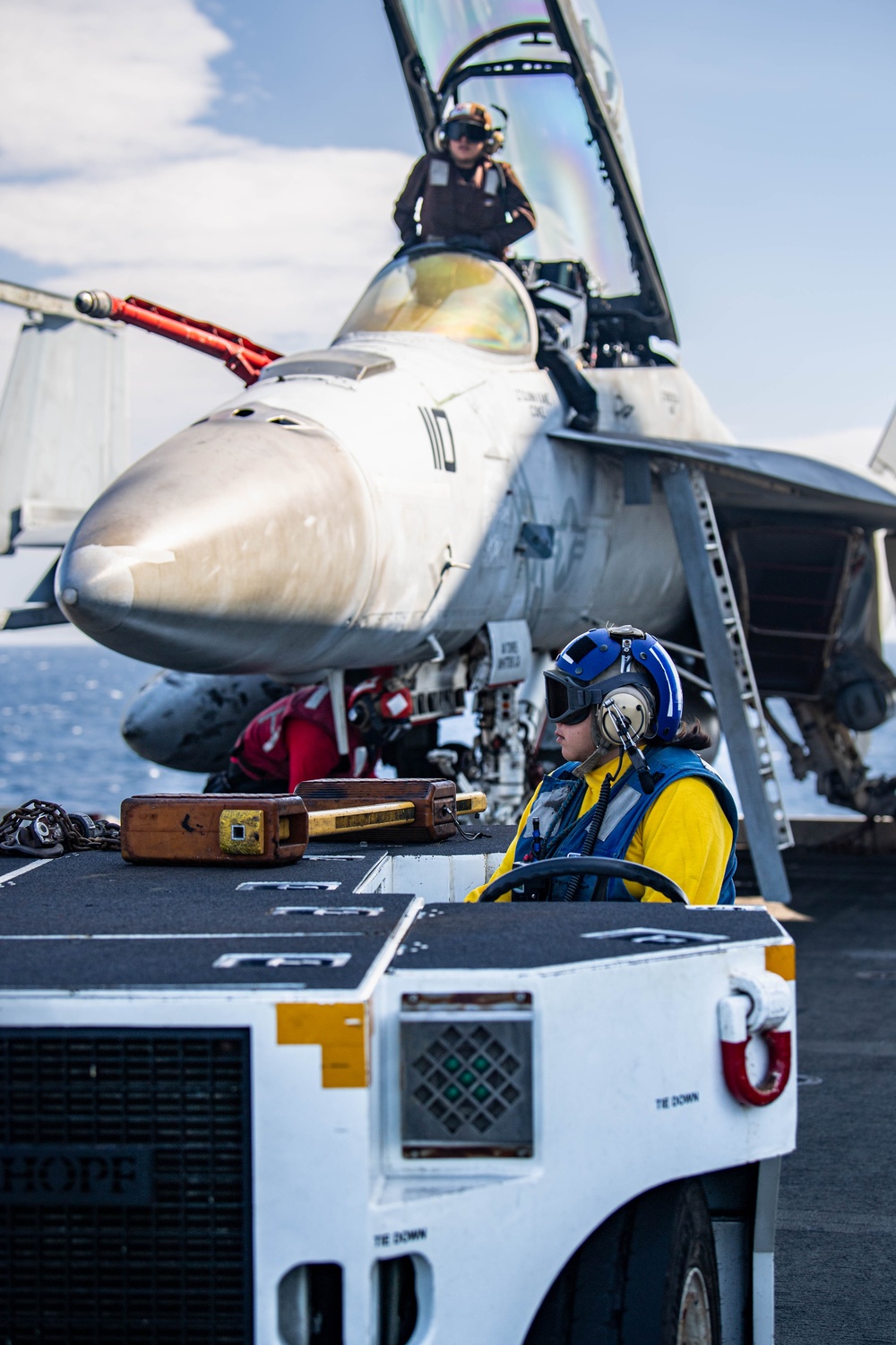 USS Ronald Reagan (CVN 76) Sailors conduct flight operations