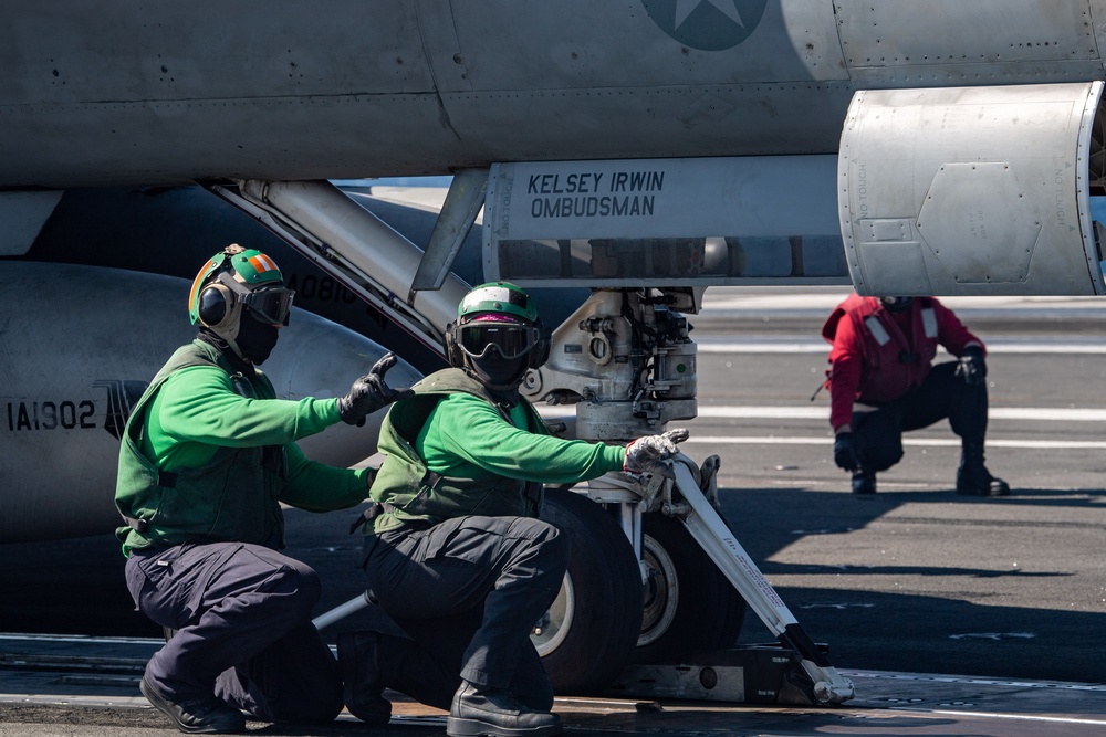 USS Ronald Reagan (CVN 76) Sailors conduct flight operations