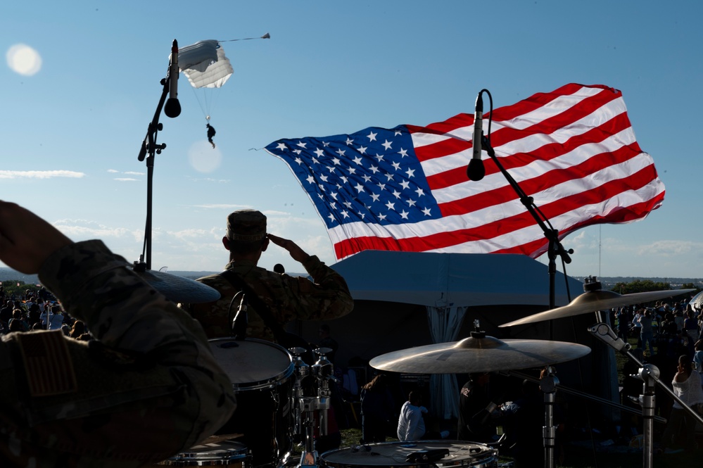 U.S. service members participate in Albuquerque International Balloon Fiesta 2023
