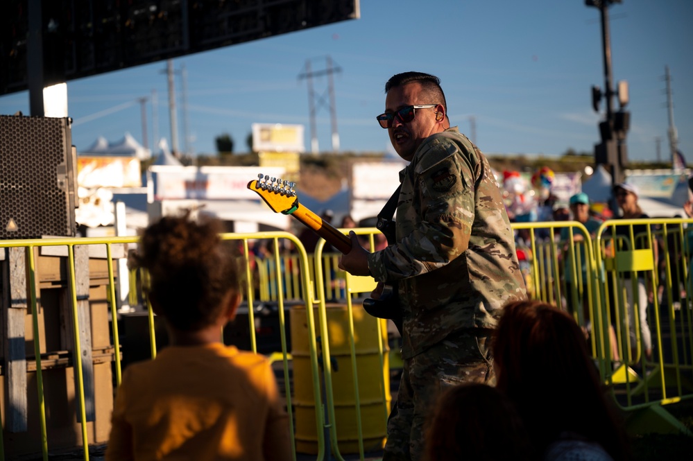 U.S. service members participate in Albuquerque International Balloon Fiesta 2023