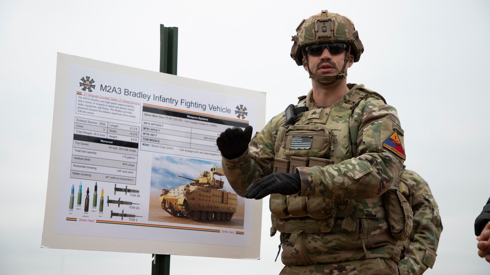 Host Nation Building: 2ABCT Showcases M2A1 Bradley to Polish JROTC