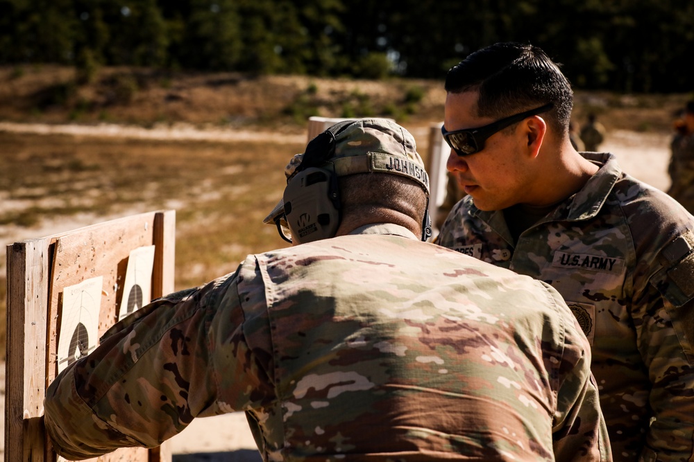 Able Co. Recruiting and Retention Qualifies their weapons